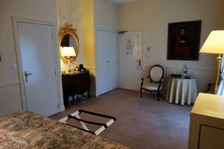 Suite Room