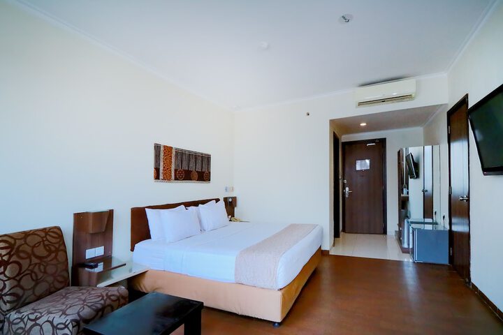 Room 11 of 47