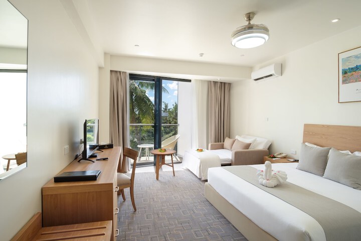 Room 4 of 91