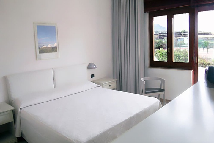 Room 4 of 59