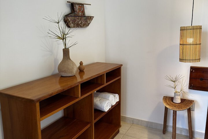 Room 9 of 46