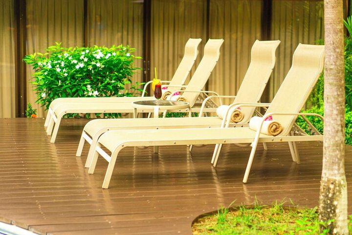 Pools & Facilities