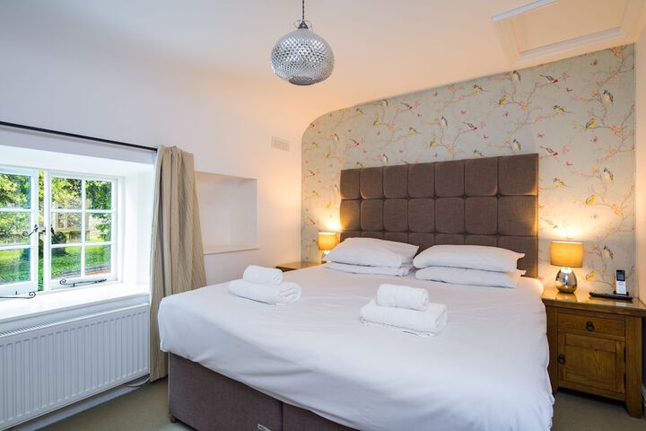 Room 10 of 47