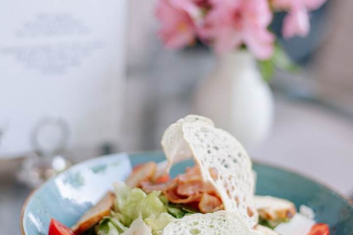 Dining 57 of 73