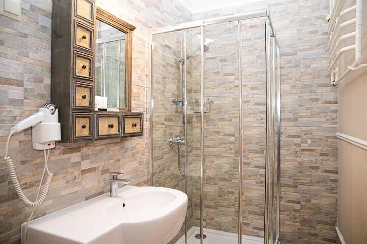 Bath Photo