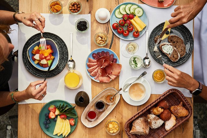 Breakfast/Coffee Service 70 of 104