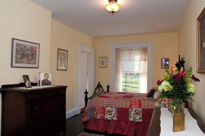 Room 16 of 41