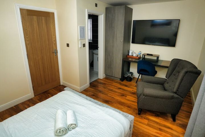 Room 19 of 121