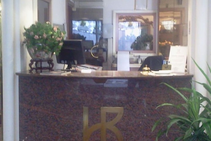 Hotel Interior 6 of 33
