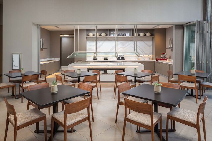 Breakfast buffet