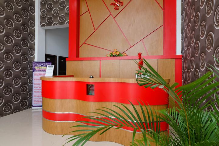 REDDOORZ SYARIAH PLUS NEAR PADANG LUAR B