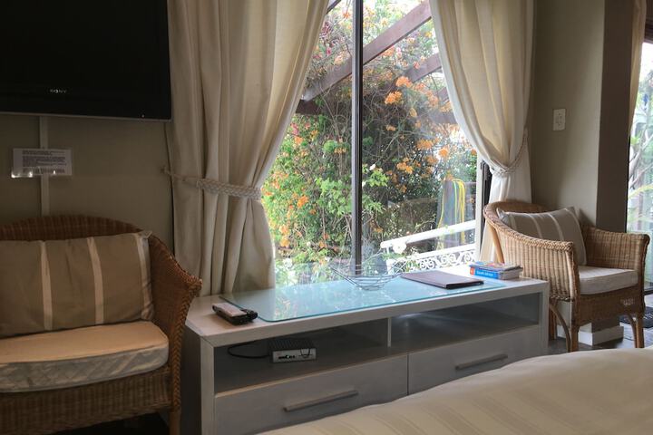 Room 4 of 26