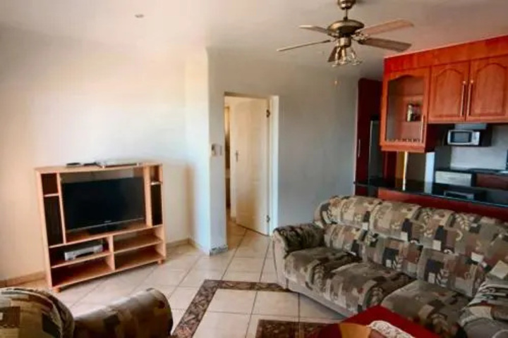 Room 4 of 17