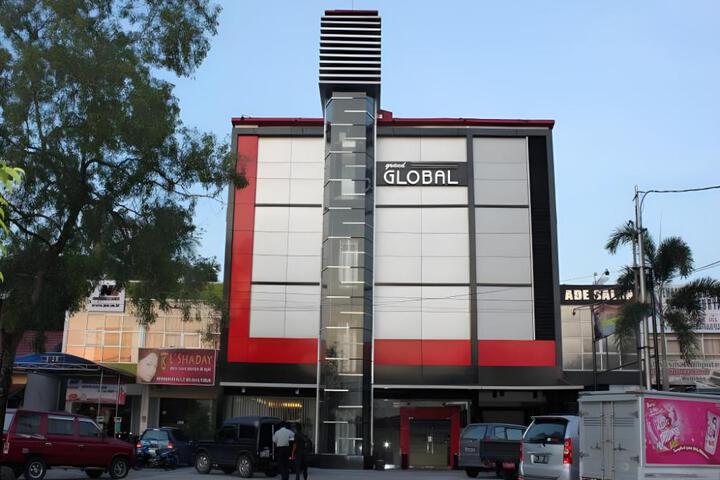 Exterior of Grand Global Hotel