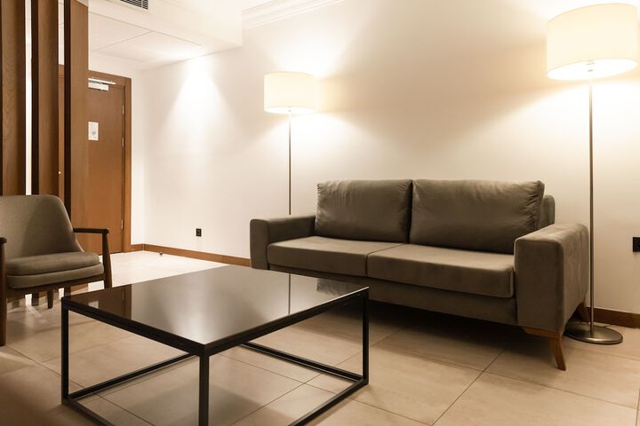 Room 25 of 117
