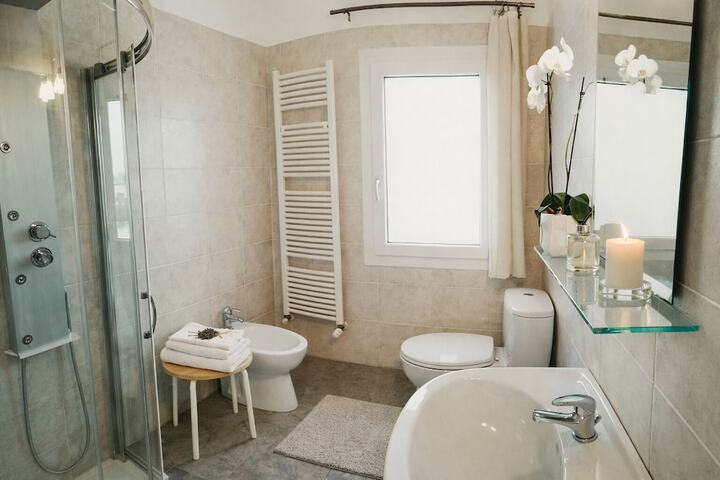 Bath Interior