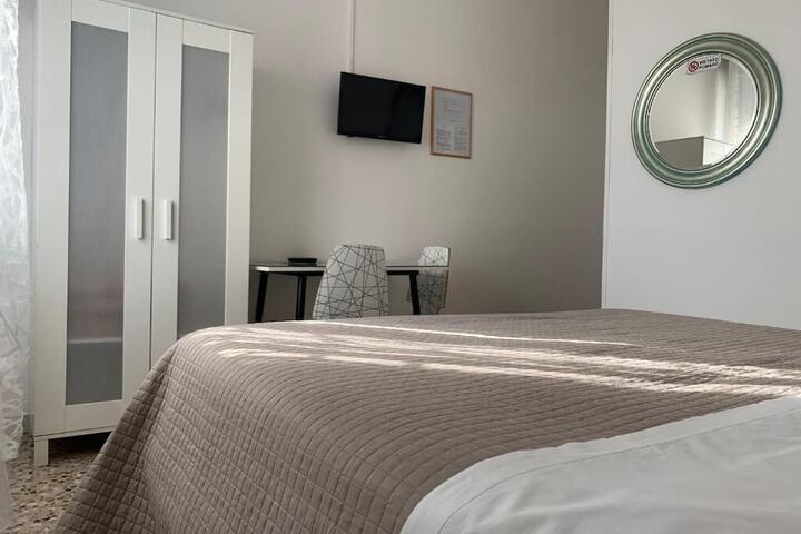 Albergo Moderno in Modena