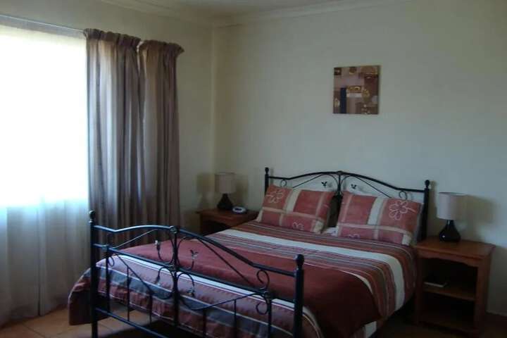 Room 5 of 28