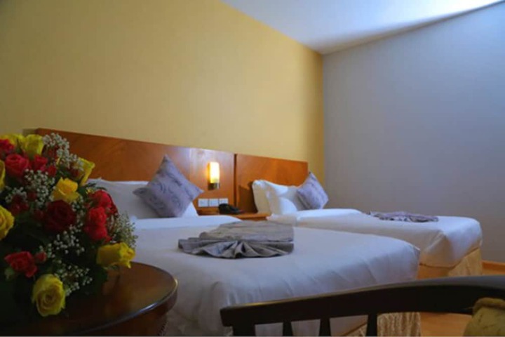 Room 3 of 18