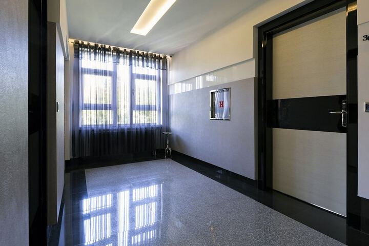 Ballroom/Hall 241 of 267