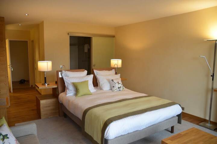 Room 14 of 56