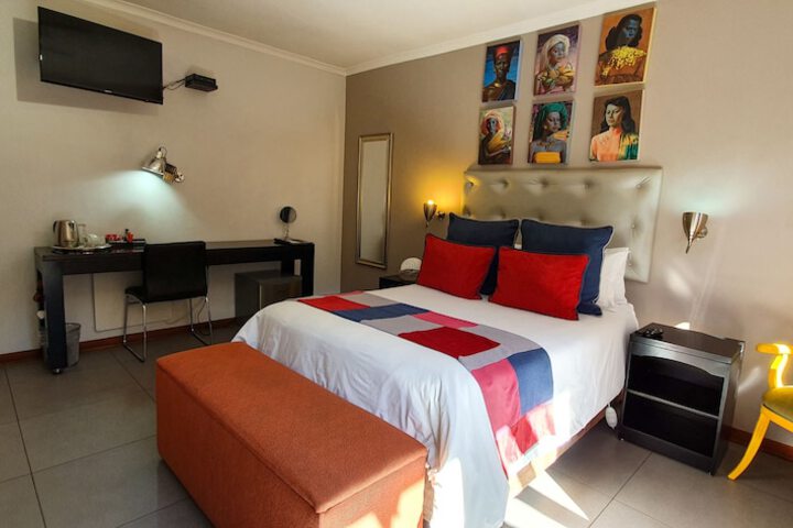 Room 28 of 59