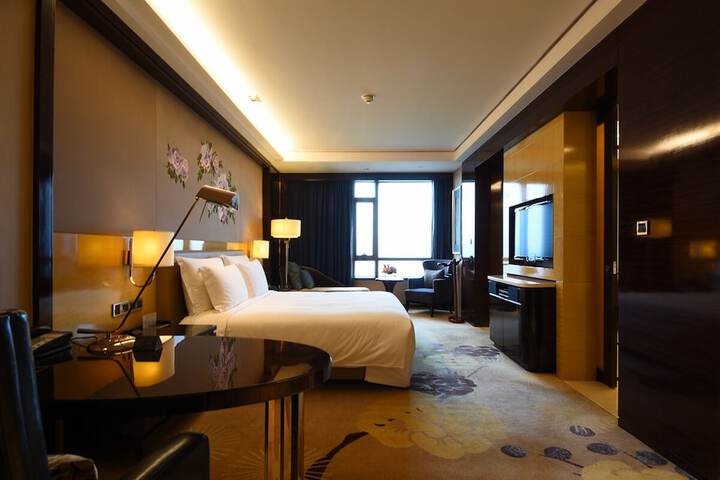 Room 20 of 100