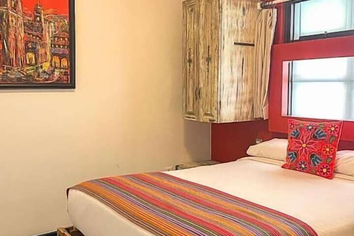 Room 32 of 108