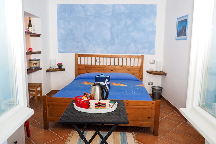Room 10 of 86
