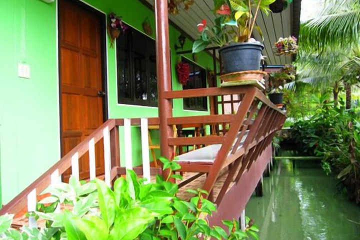 Terrace/Patio 20 of 65