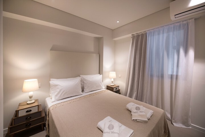Room 30 of 191