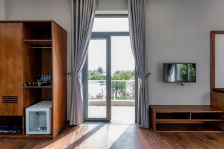Room 27 of 71