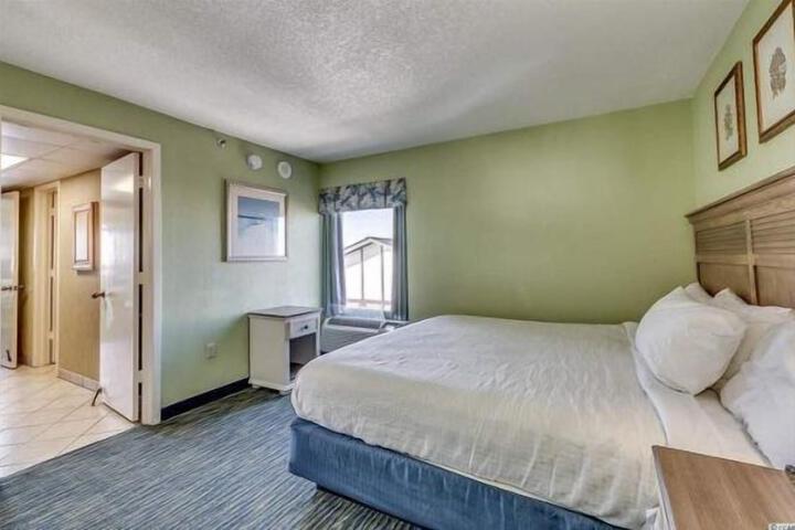 Room 26 of 29
