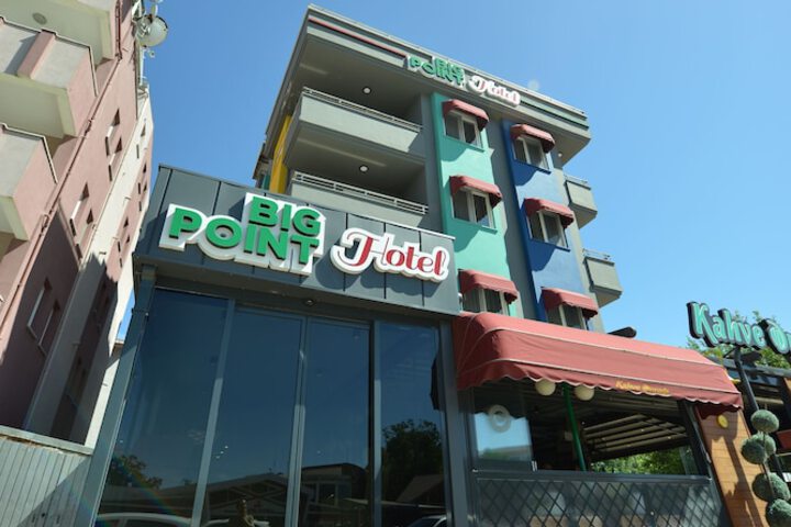 Hotel 36 of 39