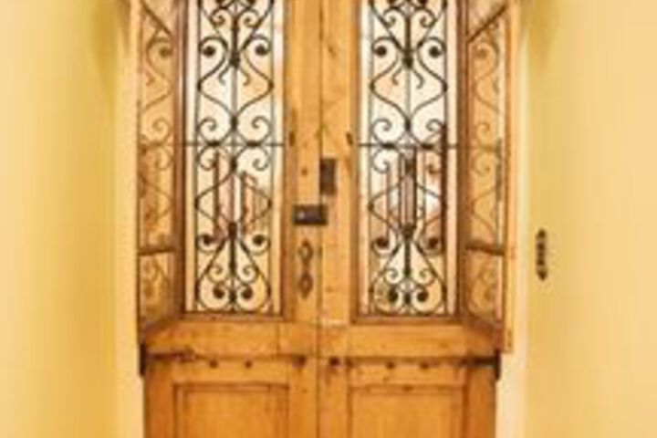 Hotel Interior 17 of 31