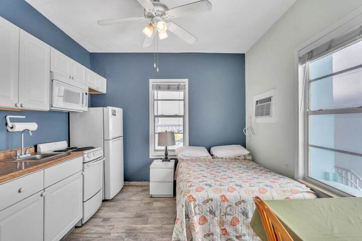 Room 45 of 109
