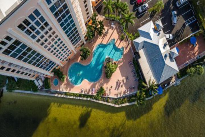Image of Lovers Key Resort 601