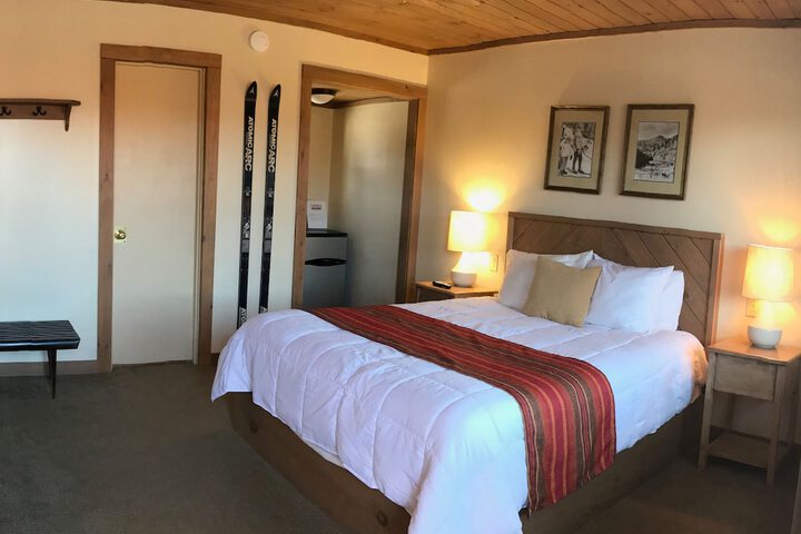 Room 3 of 18