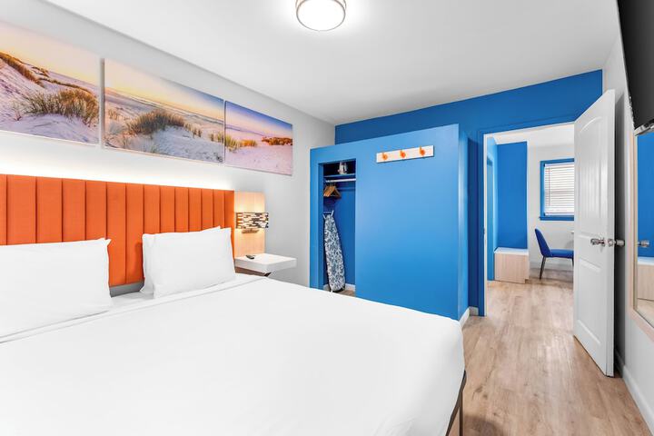 Room 3 of 30