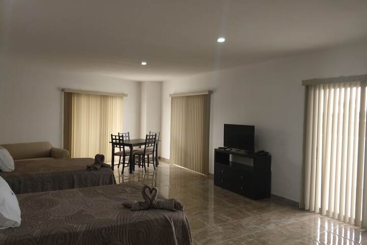 Room 16 of 42