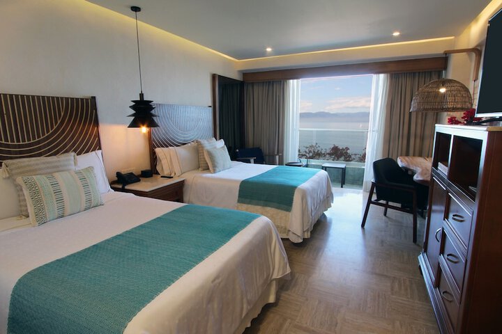 Room 21 of 233