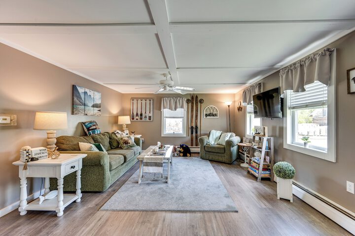 Steps to Crystal Lake: Spacious Retreat w / Views