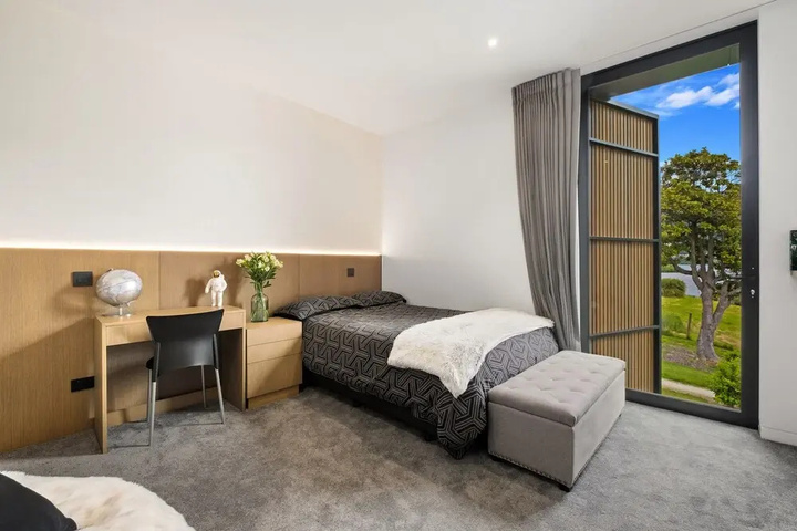 Room 3 of 23