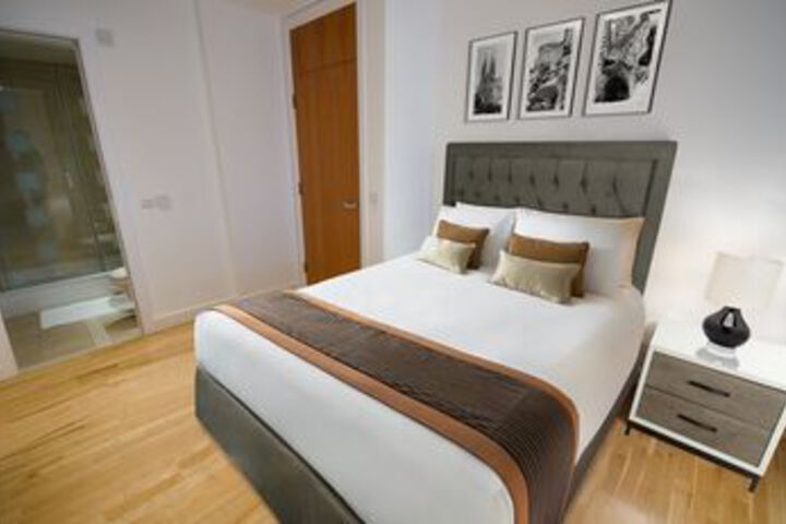 Room 16 of 20