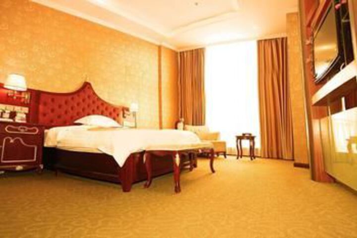 Room 27 of 60