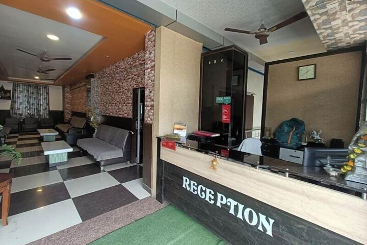 New Holiday Inn Hotel
