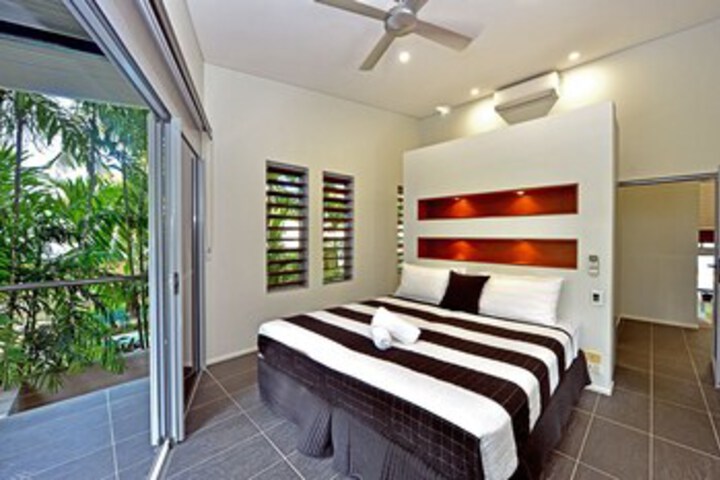 Room 15 of 43
