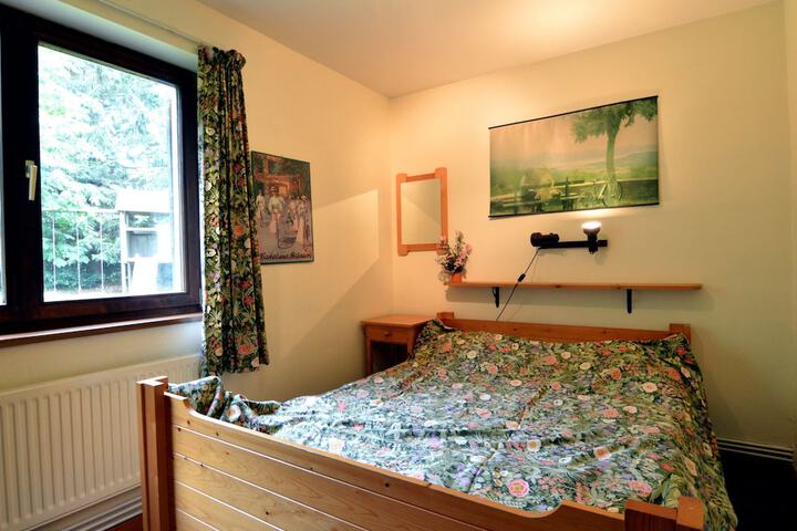 Room 5 of 39