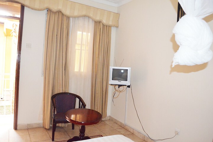 Room 17 of 56