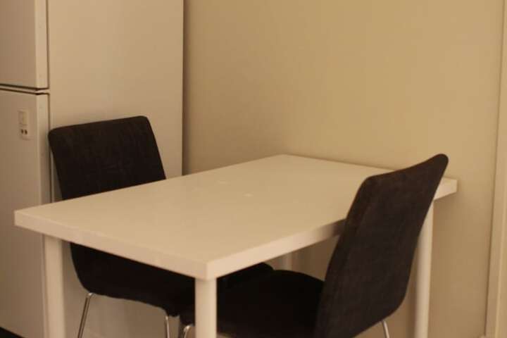 Room 16 of 82